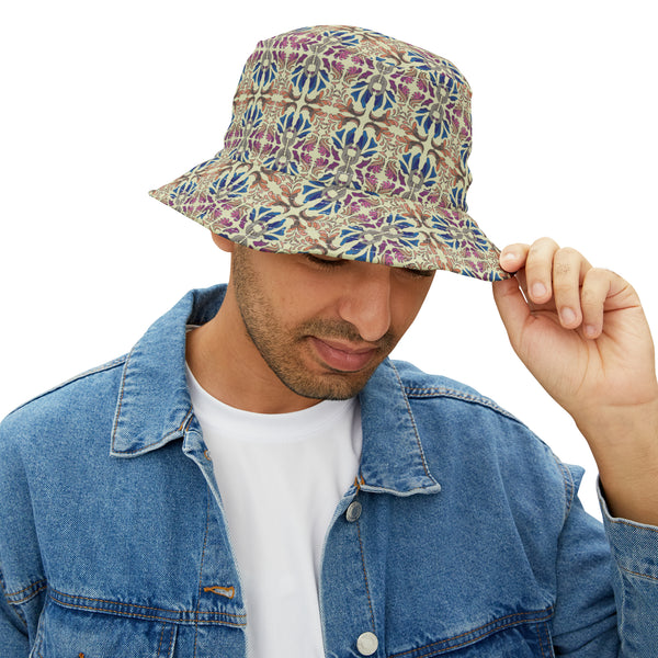 Bucket Hat Gradient Flow