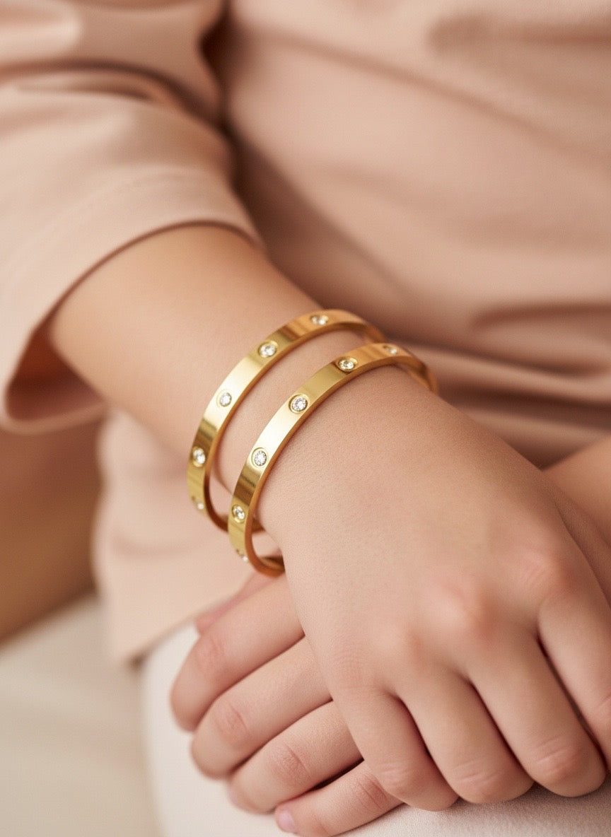 18K Gold Plated Screw Lock Bangle Bracelet 2 Set